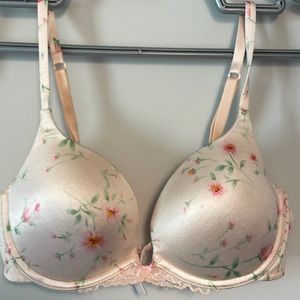 Victoria Secret Bra